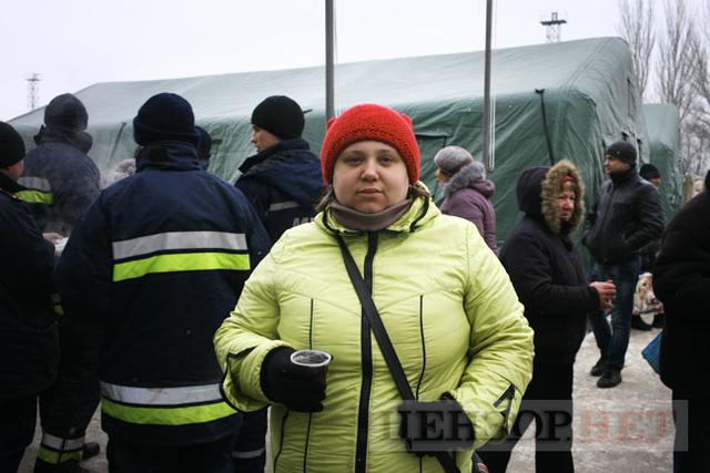 "Нас война замучила, но в целом выжить можно, даже без света, лишь бы не стреляли". Репортаж из Авдеевки 08