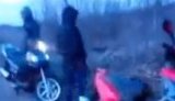 Двоє невідомих навмисне підпалили суху траву на Київщині, їх розшукує поліція, - Геращенко. ВIДЕО