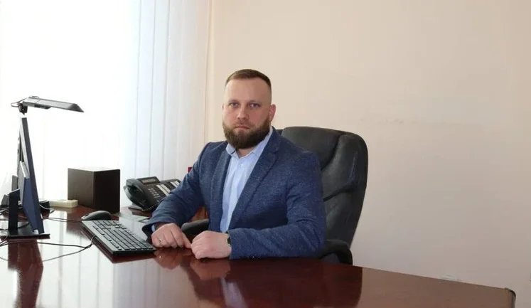 Мати очільника БЕБ Києва Лисаковського купувала житло нижче ринку, а дружина задекларувала 63,5 тис. грн доходу, - ЗМІ