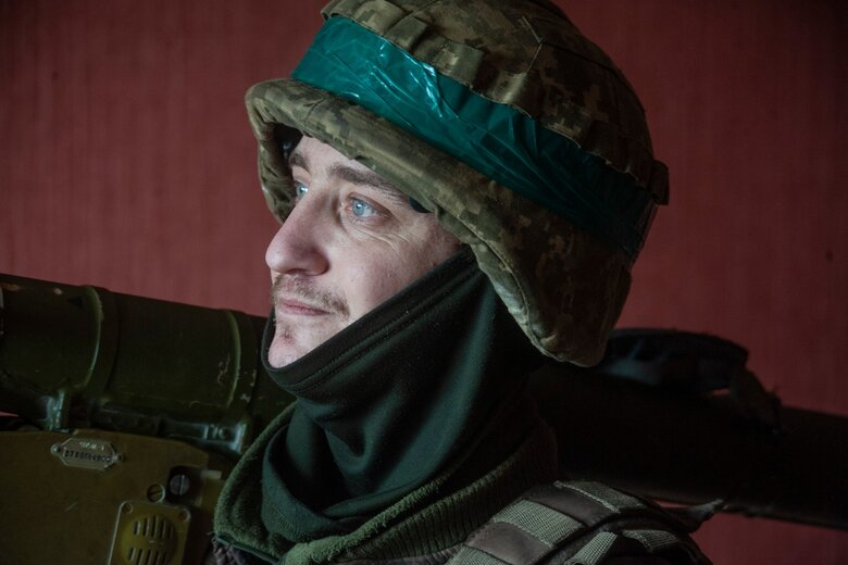 У Бахмуті тривають криваві вуличні бої, росіян не пускають на Часів Яр та Костянтинівку, - ЗСУ 14