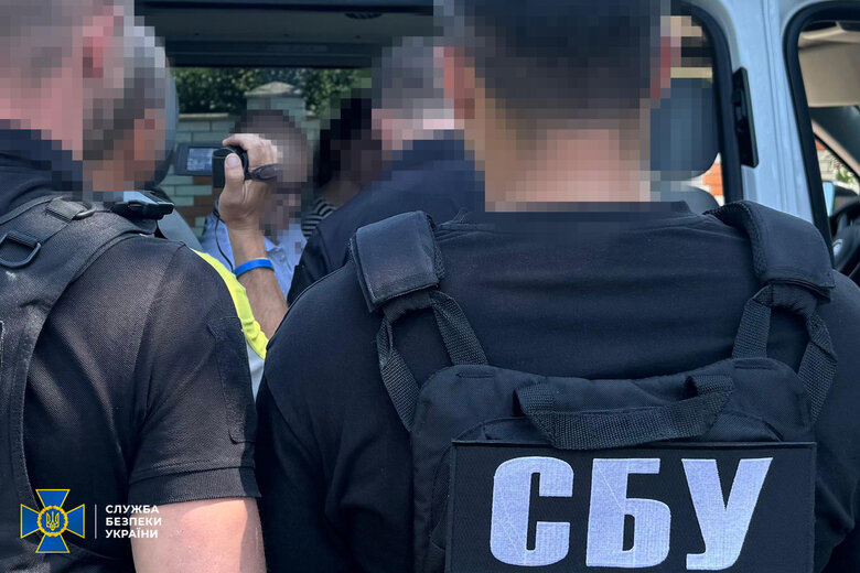 Ліквідовано схеми для ухилянтів
