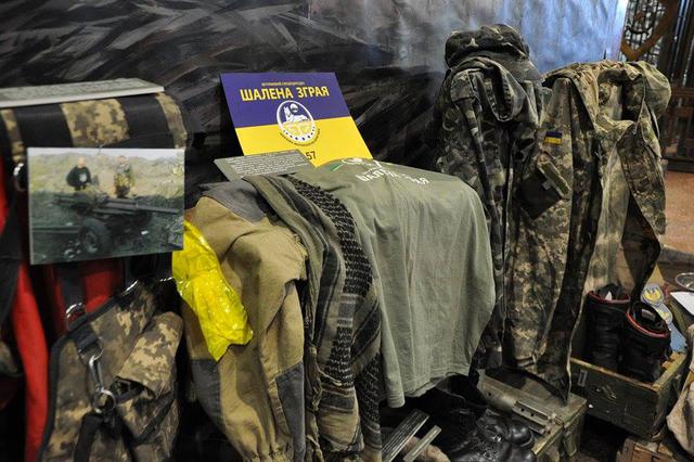 Виставка "Український Схід", присвячена АТО, відкрилася в Нацмузеї історії України у Другій світовій війні 30 Виставка "Український Схід", присвячена АТО, відкрилася в Нацмузеї історії України у Другій світовій війні 30