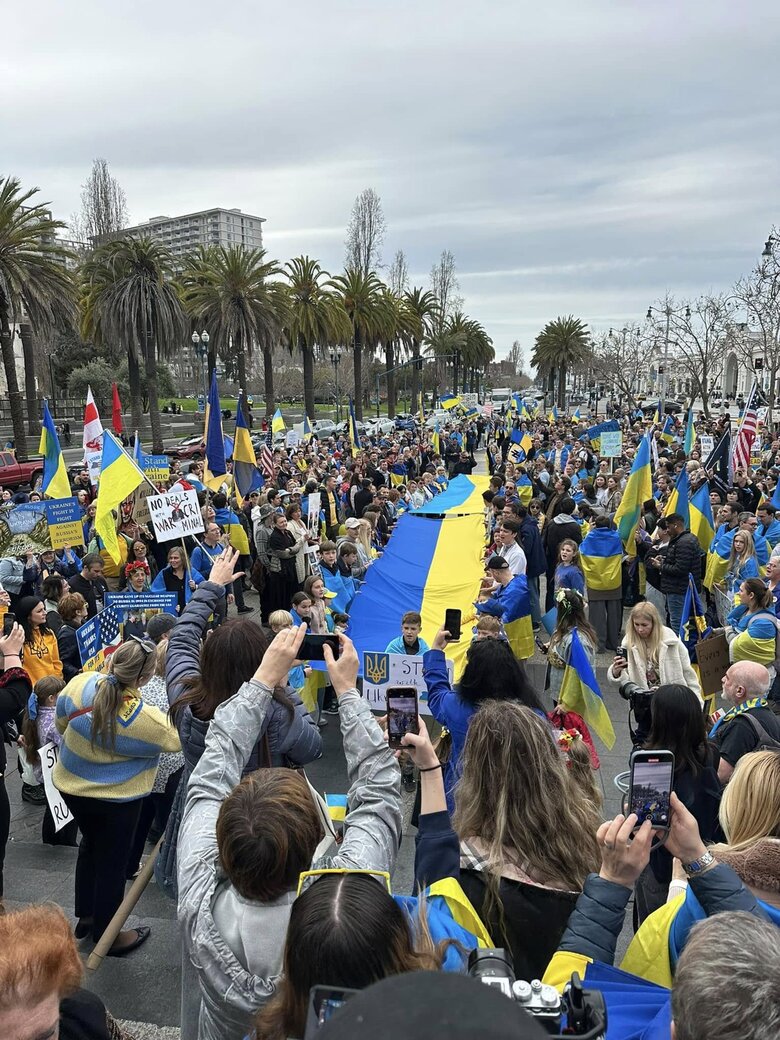 Акції на підтримку України з нагоди третьої річниці повномасштабного вторгнення РФ