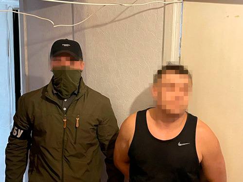 Blogger who justified armed aggression of Russian Federation was detained and charged with suspicion in Kyiv 01