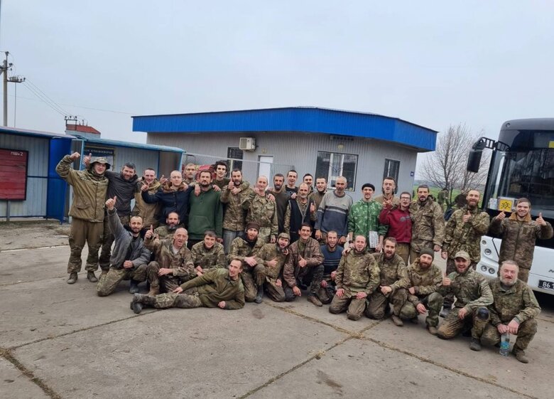 Ukraine returned another 45 soldiers of Armed Forces from captivity 01