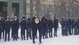 В казахском Актобе ОМОН объявил о переходе на сторону протестующих. ВИДЕО