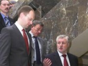 Яценюк стал разменной монетой в борьбе олигархов.