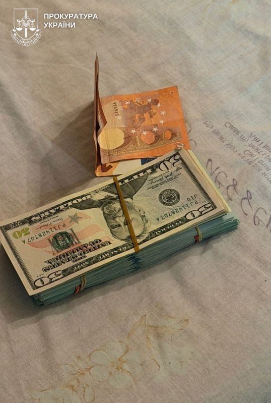 Викрито лікарів на оформленні непридатності до служби