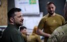 Зеленский посетил командные пункты