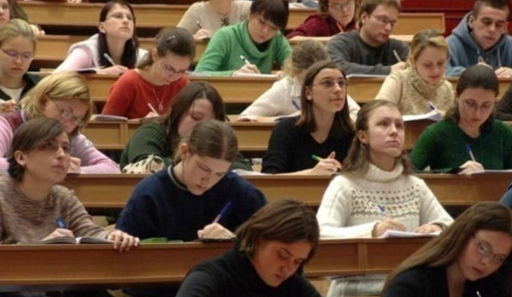 Педагогів та студентів не мобілізуватимуть, - МОН