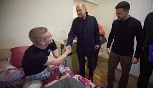 Зеленський та Шольц відвідали поранених українських воїнів. ФОТОрепортаж