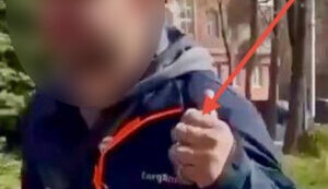 Працівник ТЦК застосував травматичну зброю під час конфлікту з цивільним, який напав на нього з кастетом у Харкові, - поліція. ФОТО