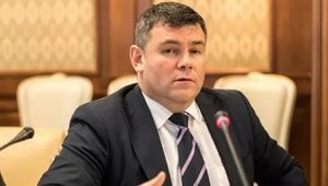 Помощник "слуги народа" Дзундза, предлагавший полицейским интим-услуги, вошел в состав Общественного совета при Минсоцполитики