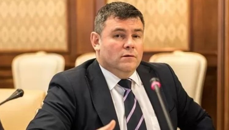 Помощник "слуги народа" Дзундза, предлагавший полицейским интим-услуги, вошел в состав Общественного совета при Минсоцполитики