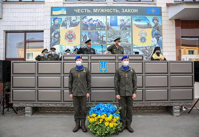 В Академии Национальной гвардии Украины состоялся выпуск лейтенантов 10