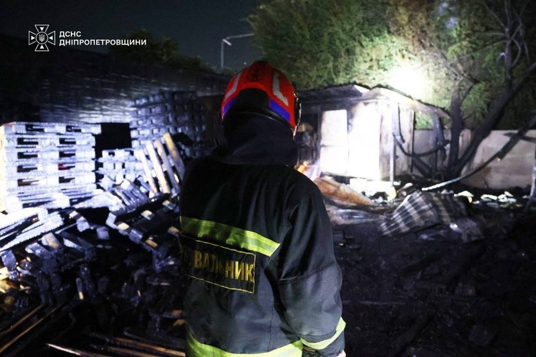 Обстріл ТЦ на Дніпропетровщині