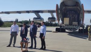 Найбільший гуманітарний вантаж із Китаю для боротьби з COVID-19 прибув до Борисполя. ФОТО