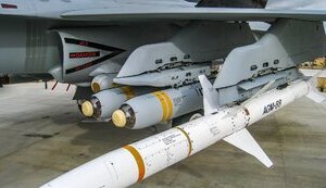 Ракети під крилом винищувача(фото ілюстративне)