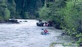Водій вантажівки з туристами, що впала з 40-метрового обриву в річку на Прикарпатті, був п