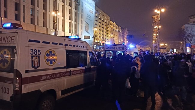 Правоохоронці демонтували більшість наметів ФОПів-протестувальників на Майдані Незалежності (оновлено) 09