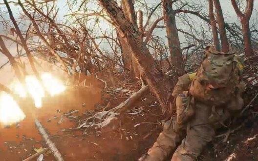 Soldiers of 3rd SAB clear forest belt from occupiers: "Get your grenades ready. F#ck! What hell was that!?". VIDEO