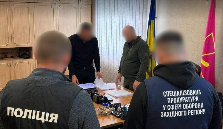 Посадовці ТЦК фіктивно "мобілізували" 276 людей: штучно завищували статистику, вписуючи померлих та вигаданих осіб. ФОТО