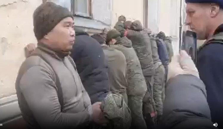 "Ранковий улов", - бійці сумської тероборони захопили у полон партію російських окупантів. ВIДЕО