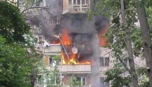 Enemy strikes high-rise building in Kramatorsk: three injured. PHOTO