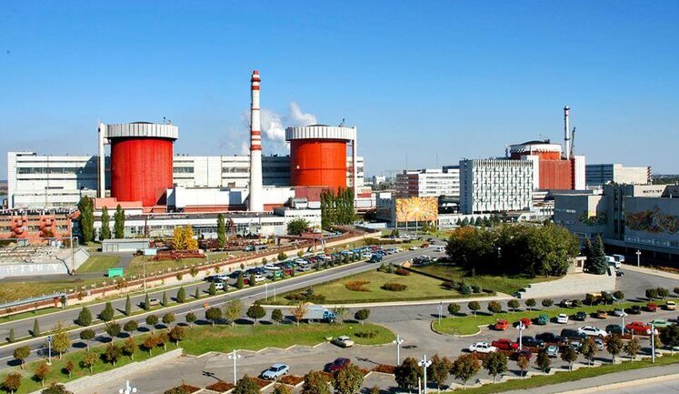 Росія почала бити по підстанціям українських АЕС, через це знижували потужність енергоблоків, – МАГАТЕ