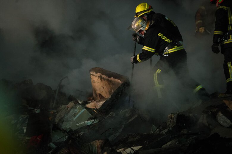 As result of shelling of house in Dnipro, 17 people have already died, search and rescue operations are ongoing, - SES 01