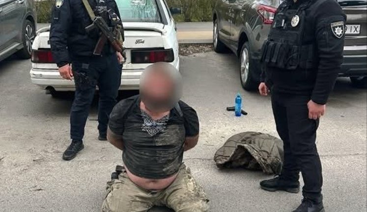 У Бучі затримали нетверезого чоловіка, який влаштував стрілянину на вулиці (оновлено), - поліція