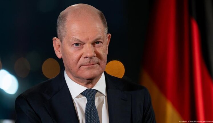 Scholz convenes leaders of his party and opposition to discuss situation in Ukraine