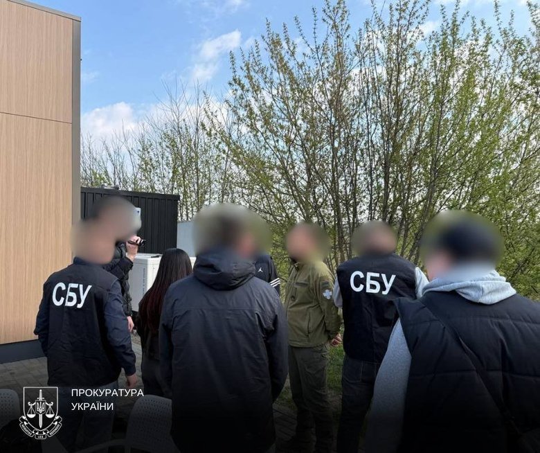 Посадовець ТЦК та ексвійськовий вирішували питання з мобілізацією