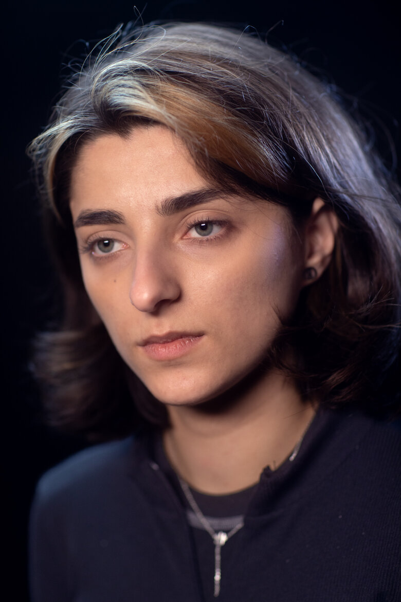 Діма, яка війна?! Тобі вісімнадцять! - Я піду! Я мушу там бути. Розмова із сім’єю Да Вінчі 15