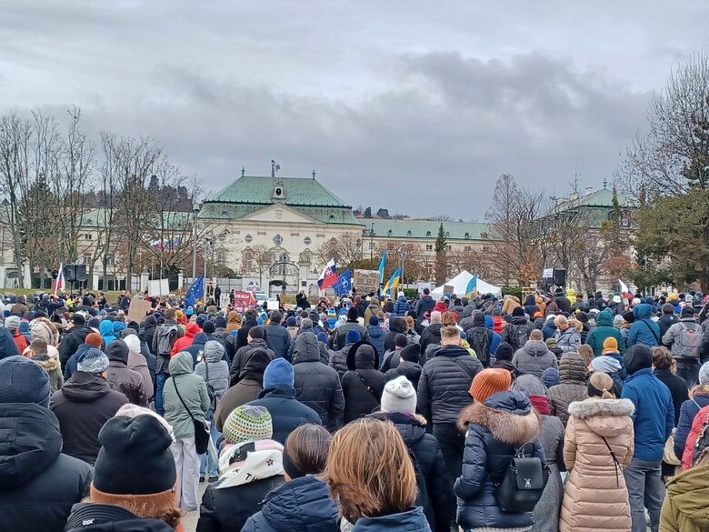 У Словаччині 23 грудня протестували через візит Фіцо до Росії