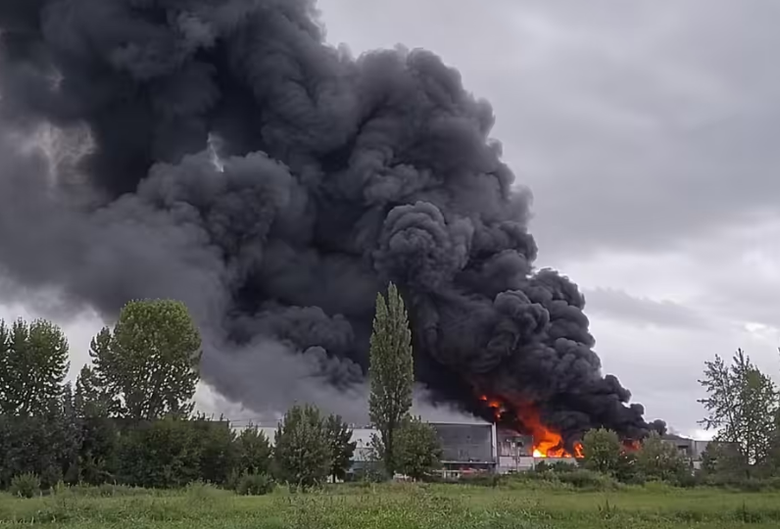 A polystyrene foam factory is on fire in Rivne region following an explosion