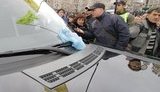 За помятую машину и сломанное зеркало заднего вида на митингующих собираются открыть уголовные дела