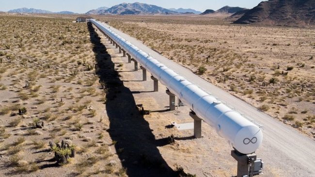 Hyperloop у США здійснив першу поїздку 01