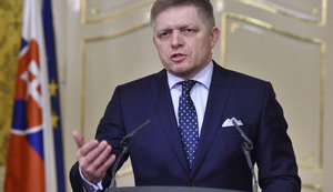 Премьер-министр Словакии Фицо ушел в отставку из-за убийства журналиста Куцяка