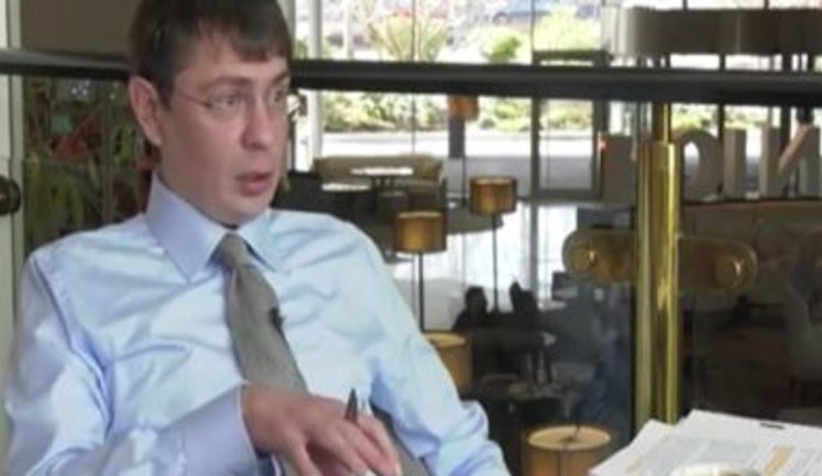 "Райнін щомісяця отримував готівкою 3-5 мільйонів", - колишній нардеп Крючков про розкрадання 150 млн гривень держкоштів через "Харківобленерго". ВIДЕО