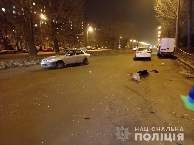 Пьяный водитель иномарки спровоцировал ДТП и устроил драку с патрульными в Харькове, - Нацполиция 02
