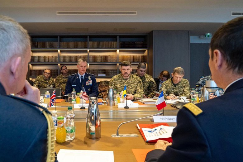 Генштаби Коаліції охочих обговорили гарантії безпеки для України