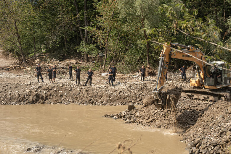 Ukrainian rescuers in Slovenia changed direction of channel on one of washed-out rivers, - SES 06