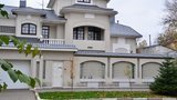 Непролетарское "гнездо" главного пролетария Крыма товарища Грача. ФОТО