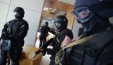 У Дніпрі силовики почали обшуки, поки Філатов у Києві презентує нову партію. ВIДЕО