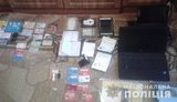 Мужчина снимал порнографические фото с участием 15-летней дочери, - киберполиция. ФОТО