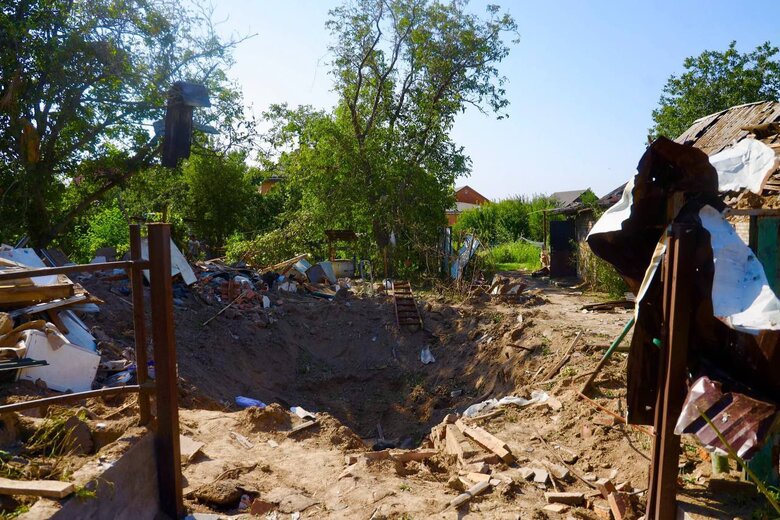 Consequences of occupiers’ missile attack on Dnipro 05