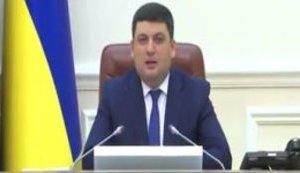 "You'd better deal with railroad stations," - PM Hroisman publicly reprimands infrastructure minister, bolsters Balczun’s actions
