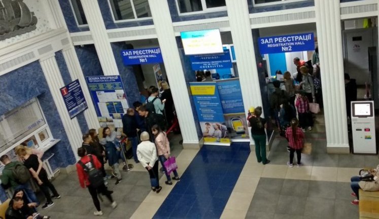 Аэропорт "Черновцы" ведет переговоры о рейсах в Бухарест и Тель-Авив