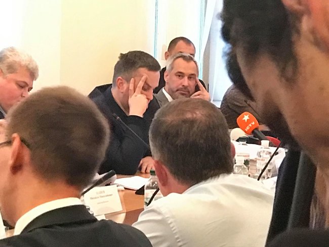 Не стать Дубневичем: как Слуги народа невидимо сохраняют неприкосновенность 02